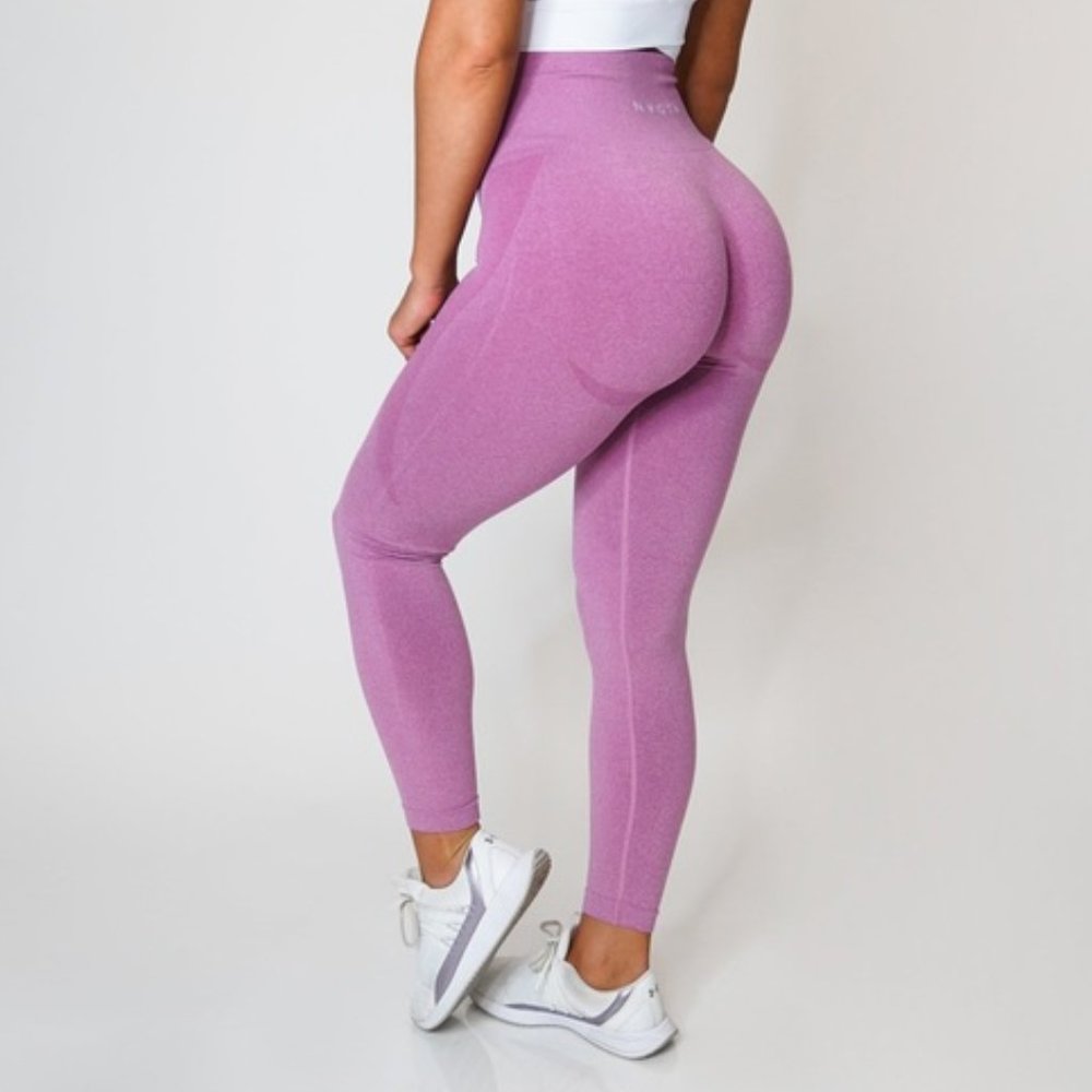 NVGTN Pastel Pink Seamless Leggings